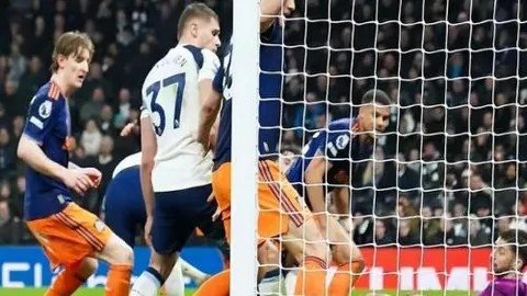 《密特罗德究极4》削减“话多角色”经典片段，引发玩家广泛讨论